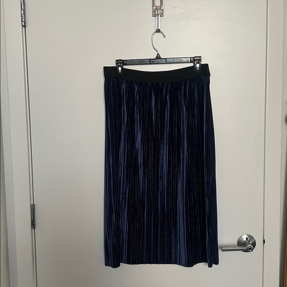Free Press Midnight Blue Pleated Midi Skirt - Picture 2 of 3